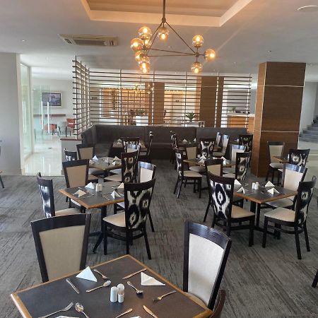 Kennaway Hotel East London Buitenkant foto